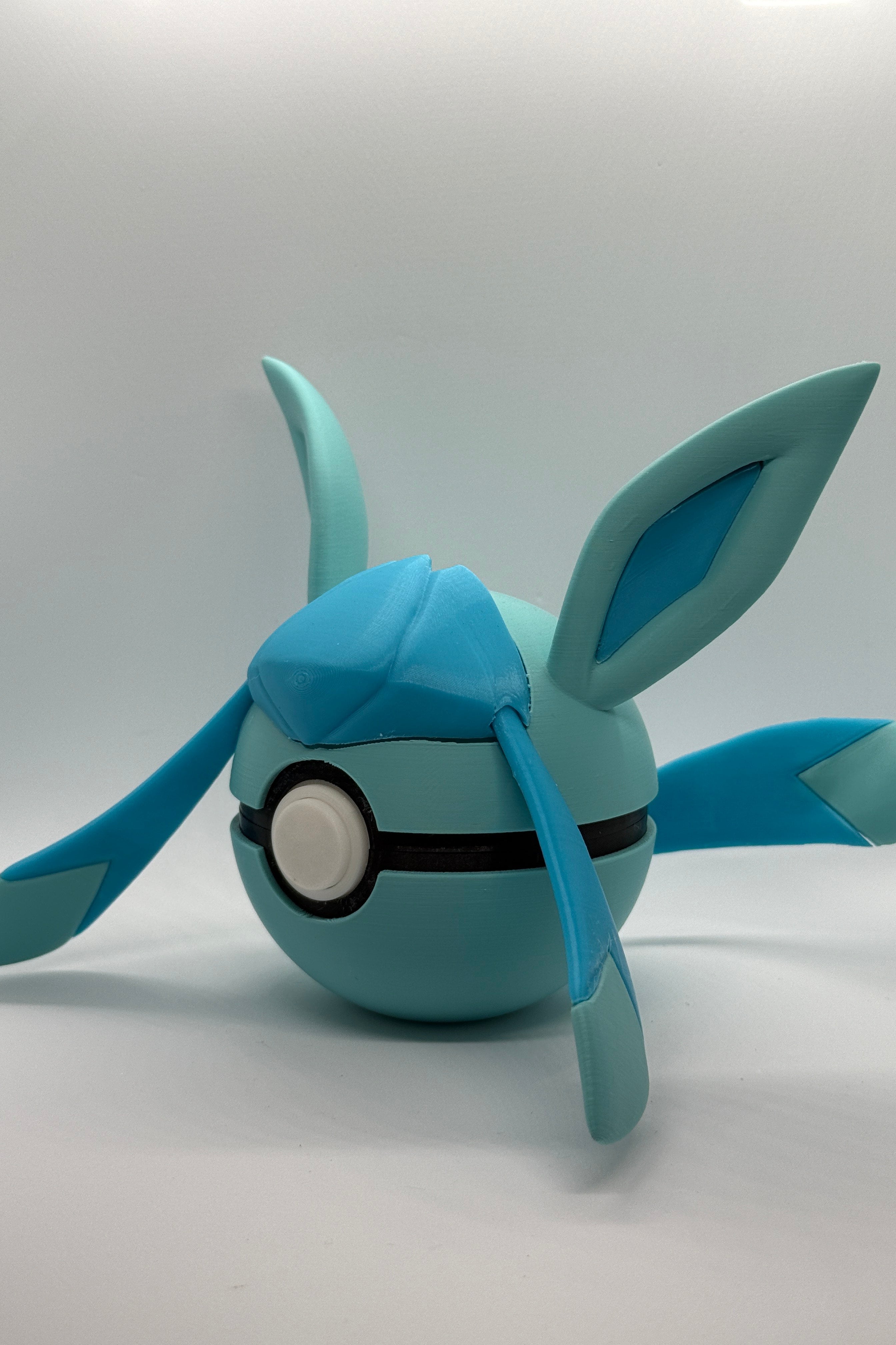 Glaceon Inspired Pokeball Switch Cartridge Holder