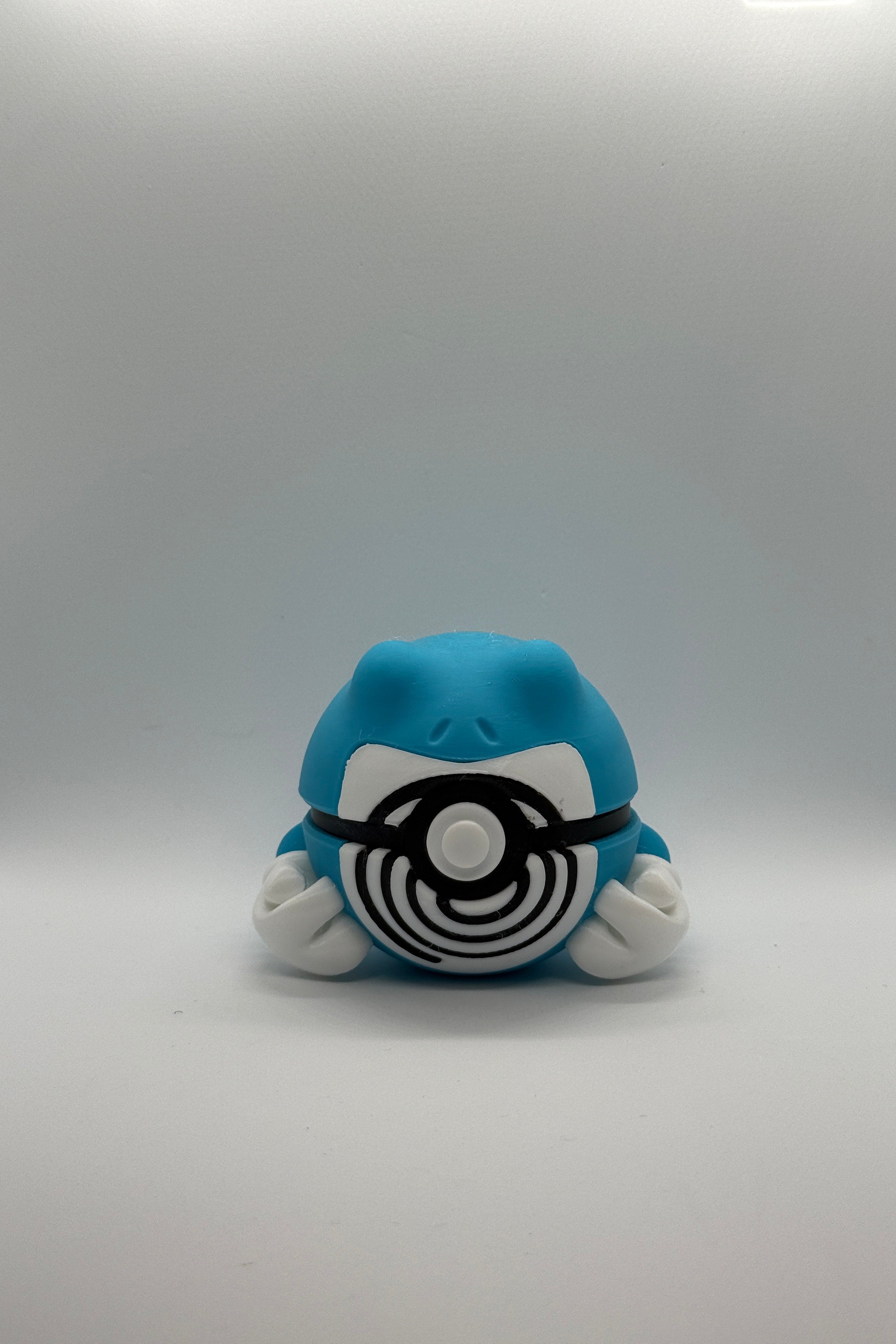 Poliwrath Pokéball Collectible