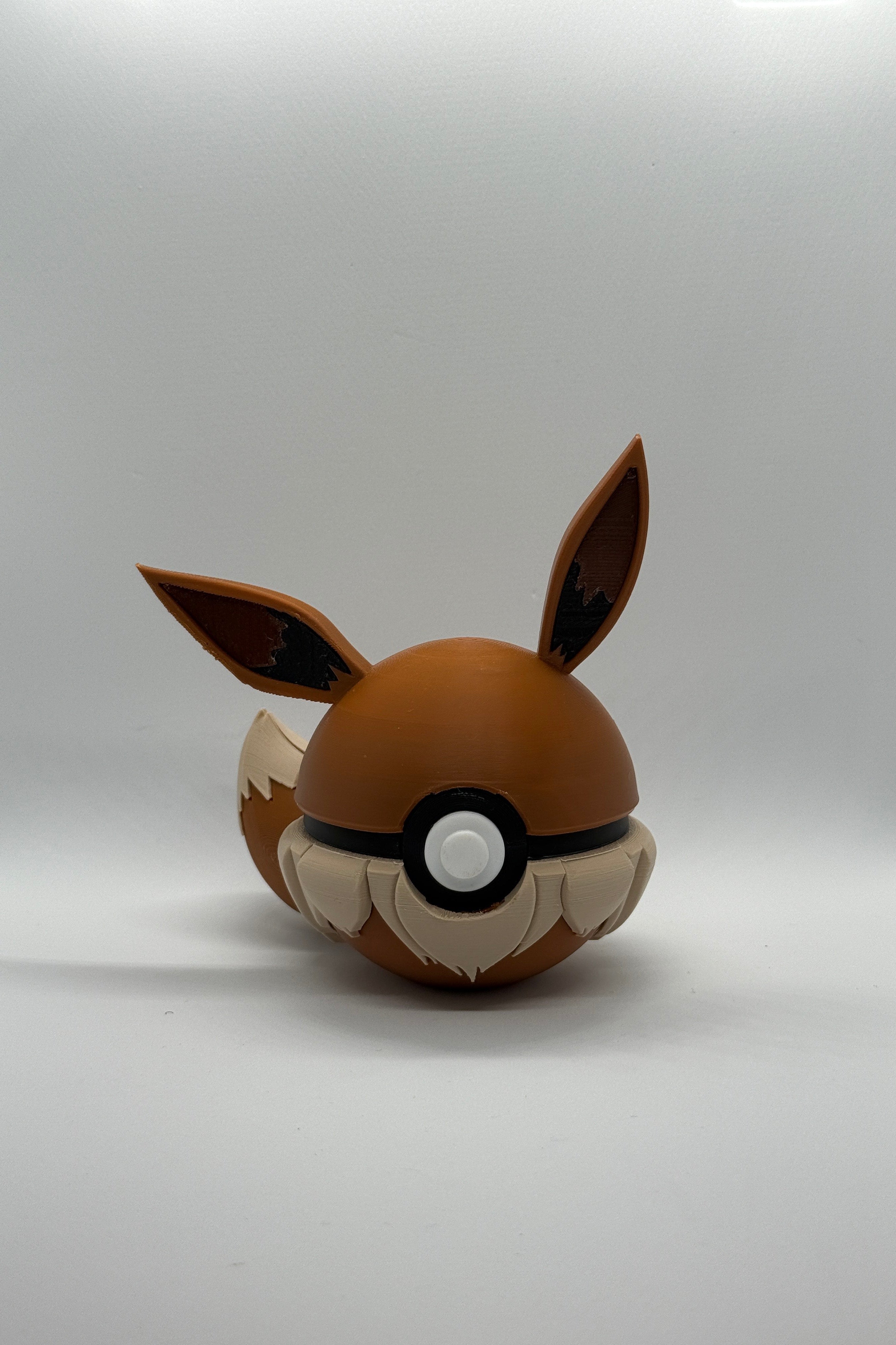 Eevee Pokéball Collectible