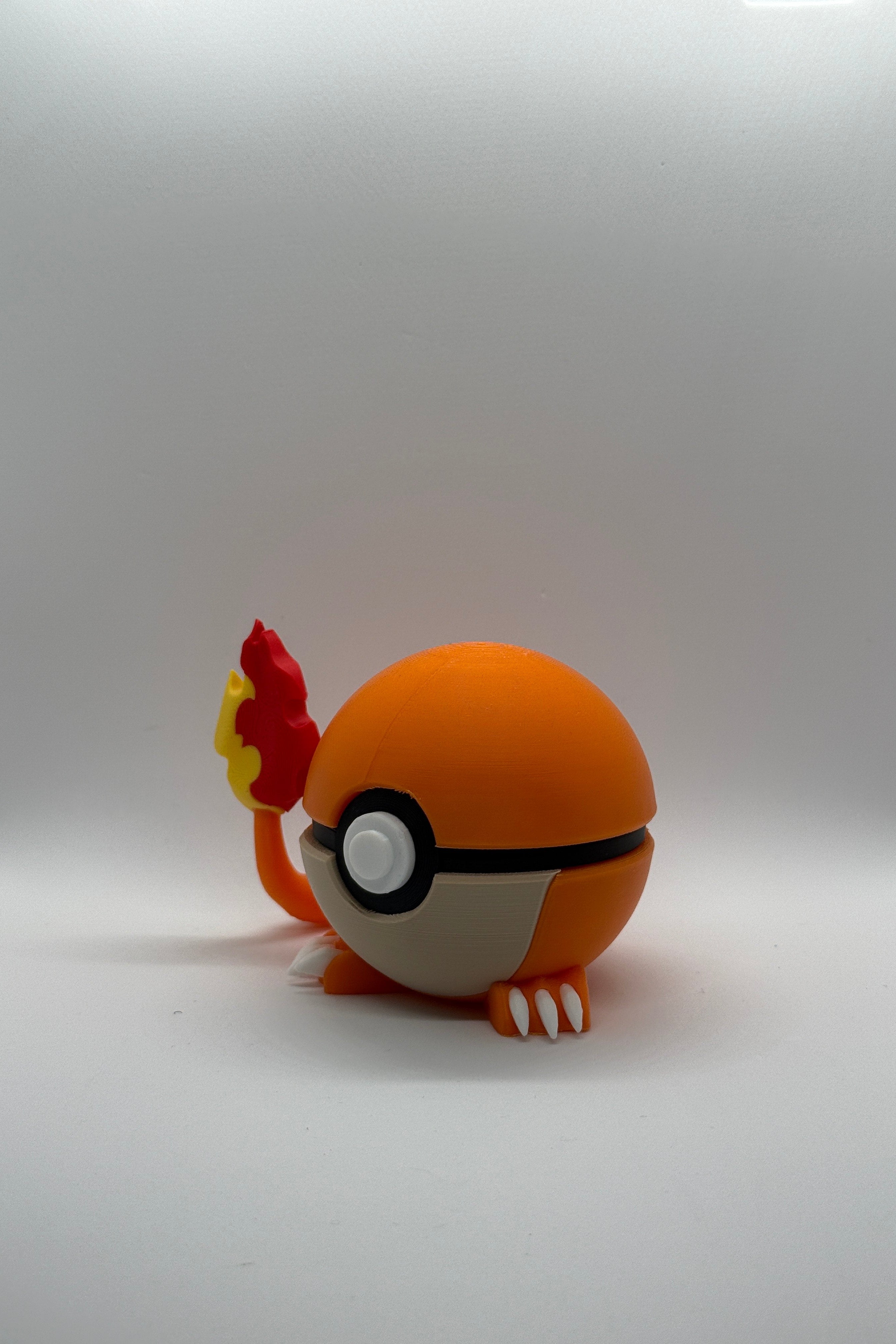 Charmander Pokéball Collectible